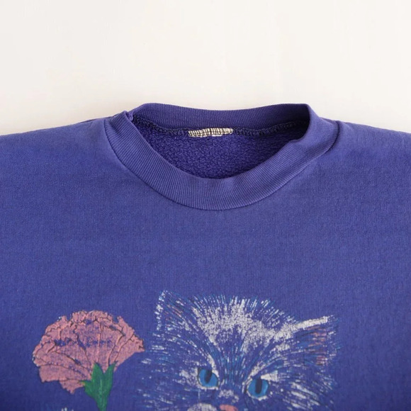 Vintage  Purple with Cats and Flowers Crewneck Sweater - Picture 12 of 12